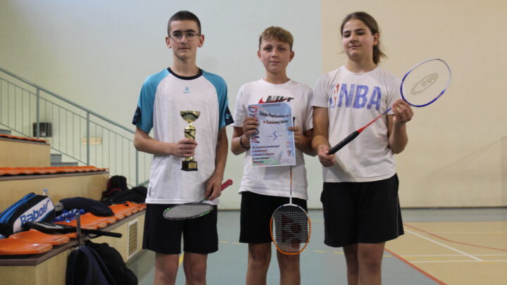 Badminton dziewcząt oraz chłopców – Powiatowe Igrzyska Młodzieży Szkolnej