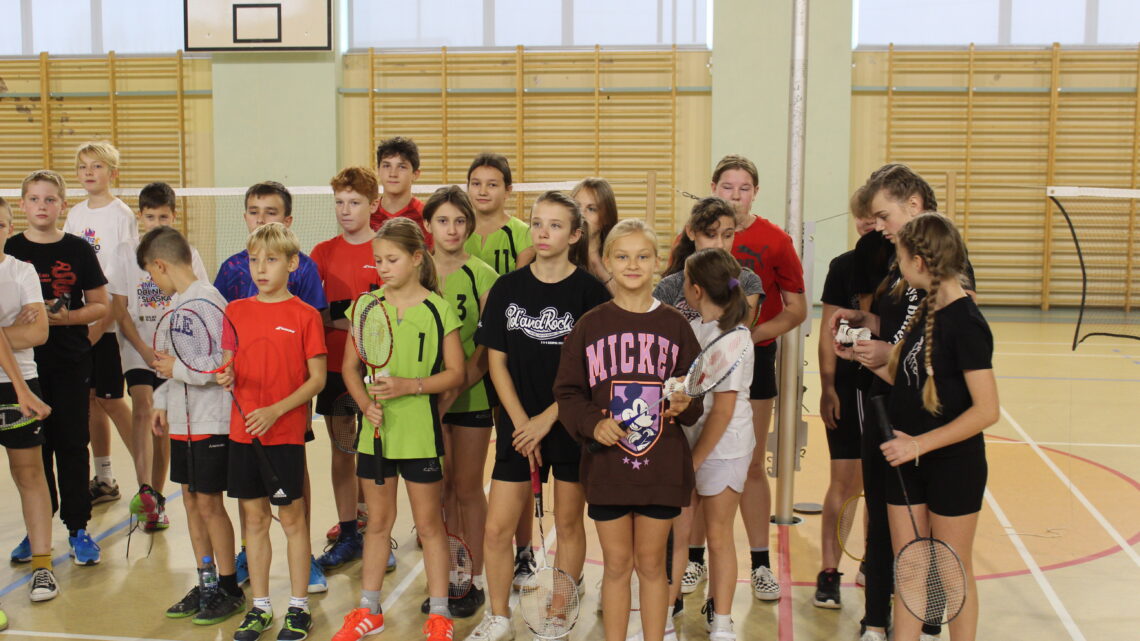 Badminton Powiatowy w kategorii dziewcząt, oraz chłopców w Igrzyskach dzieci, Igrzyskach Młodzieży Szkolnej