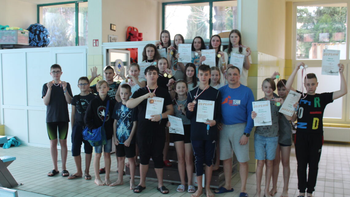 Pływanie indywidualne dziewcząt i chłopców w Igrzyskach Dzieci, Igrzyskach Młodzieży Szkolnej, oraz Licealnych