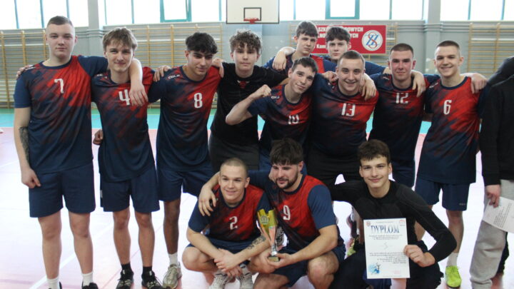 Finał Powiatowy w piłce ręcznej dziewcząt oraz chłopców w Licealiadzieie