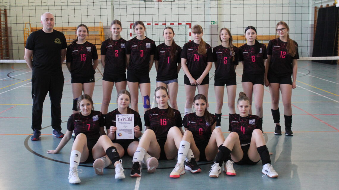 Półfinał Strefy Jeleniogórskiej w piłce siatkowej dziewcząt w Igrzyskach Młodzieży Szkolnej