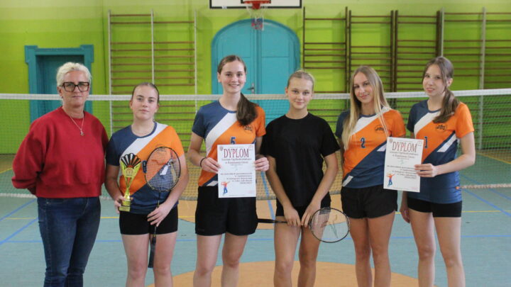 Finał Powiatowy w badmintonie dziewcząt oraz chłopców w Licealiadzie